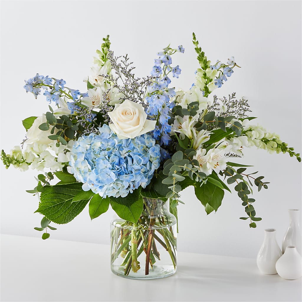 Coastal Blossom Bouquet – HORTENSIA'S FLOWERS, Carlsbad CA