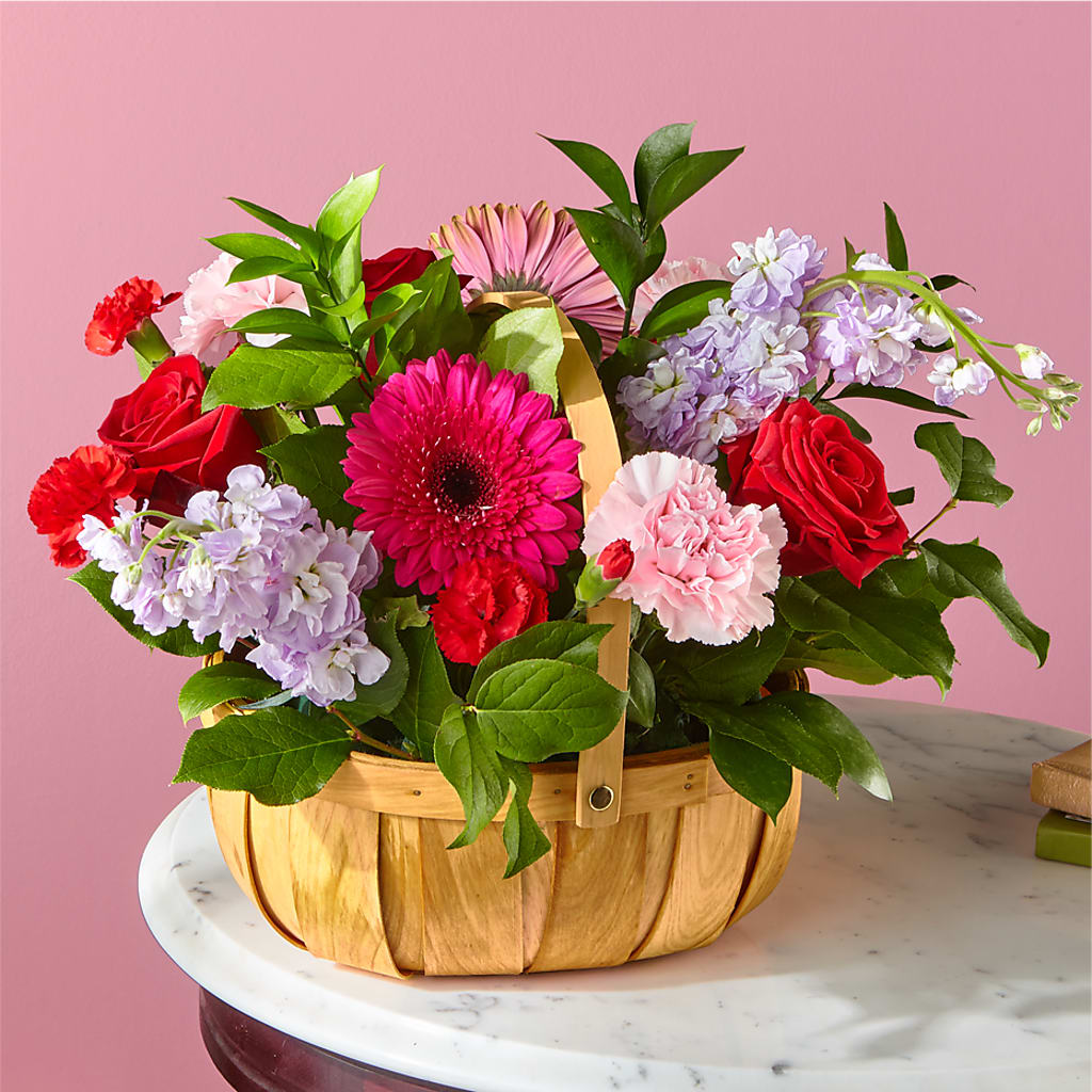 Pink Picnic Basket – HORTENSIA'S FLOWERS, Carlsbad CA