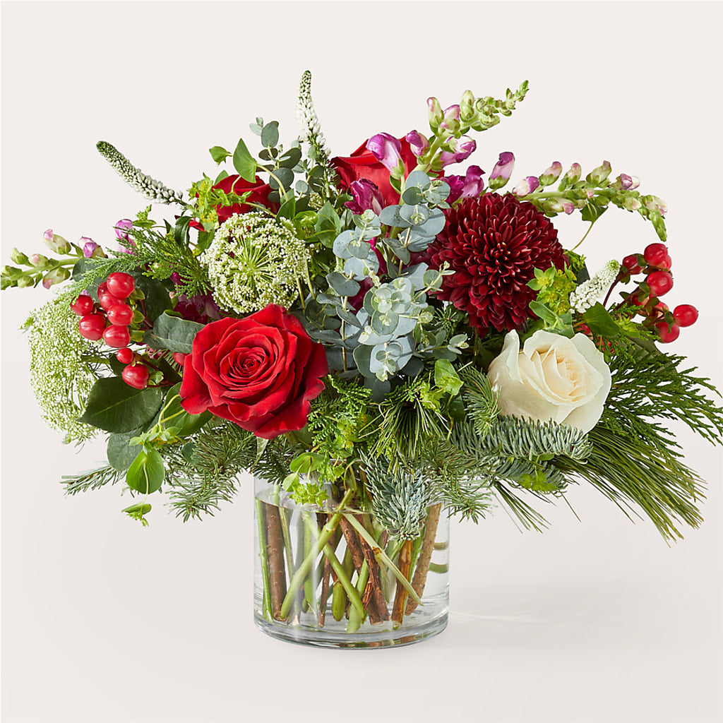 Cranberry Fizz Bouquet – HORTENSIA'S FLOWERS, Carlsbad CA