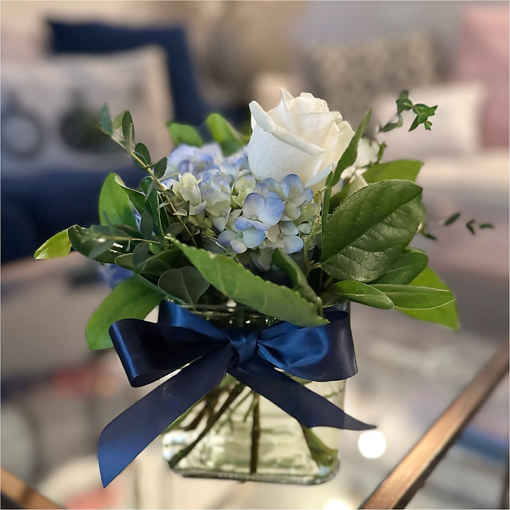 Sky Blue Delight Bouquet – HORTENSIA'S FLOWERS, Carlsbad CA