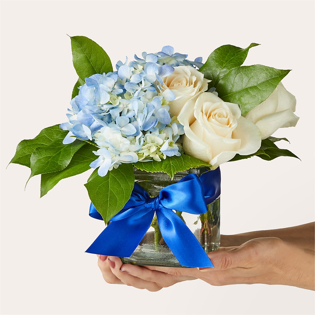 Sky Blue Delight Bouquet – HORTENSIA'S FLOWERS, Carlsbad CA