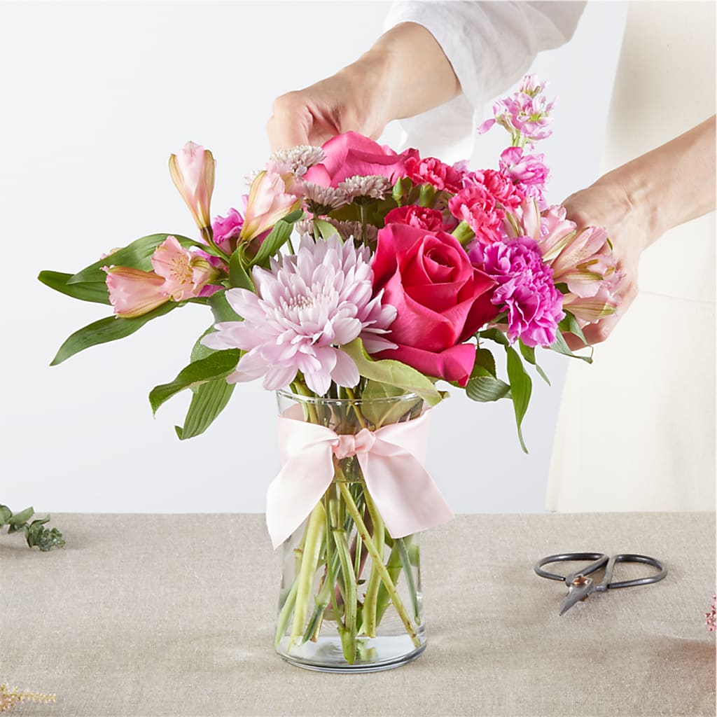 Pink Ribbon - A Florist Original – HORTENSIA'S FLOWERS, Carlsbad CA