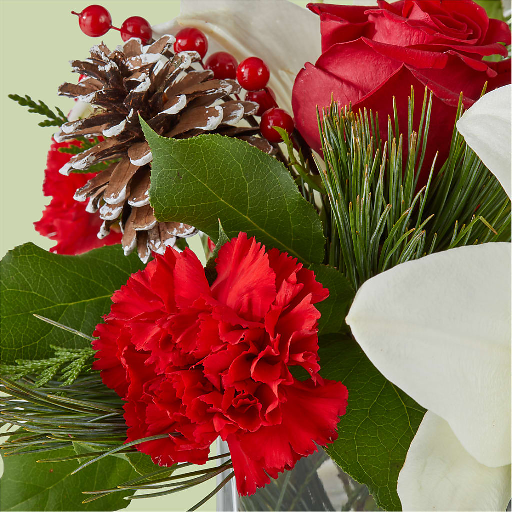 Glistening Icicles Bouquet – HORTENSIA'S FLOWERS, Carlsbad CA
