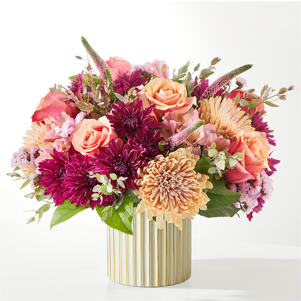 Berry Cobbler Bouquet with Ivory Vase – HORTENSIA'S FLOWERS, Carlsbad CA