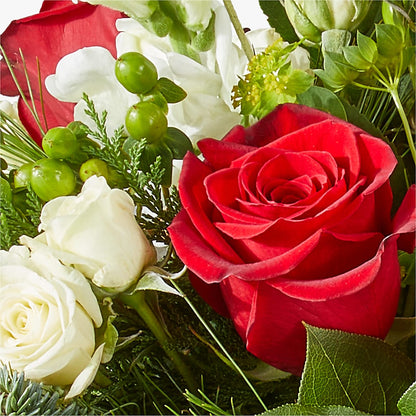 Deck the Halls Bouquet – HORTENSIA'S FLOWERS, Carlsbad CA