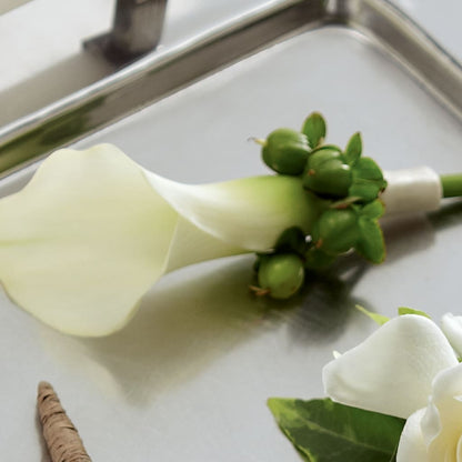 White Calla Boutonniere – HORTENSIA'S FLOWERS, Carlsbad CA