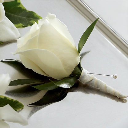 White Rose Boutonniere – HORTENSIA'S FLOWERS, Carlsbad CA